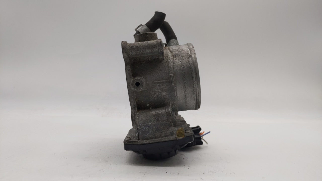 2011-2018 Hyundai Elantra Throttle Body P/N:35100-2E000 Fits Fits 2011 2012 2013 2014 2015 2016 2017 2018 2019 OEM Used Auto