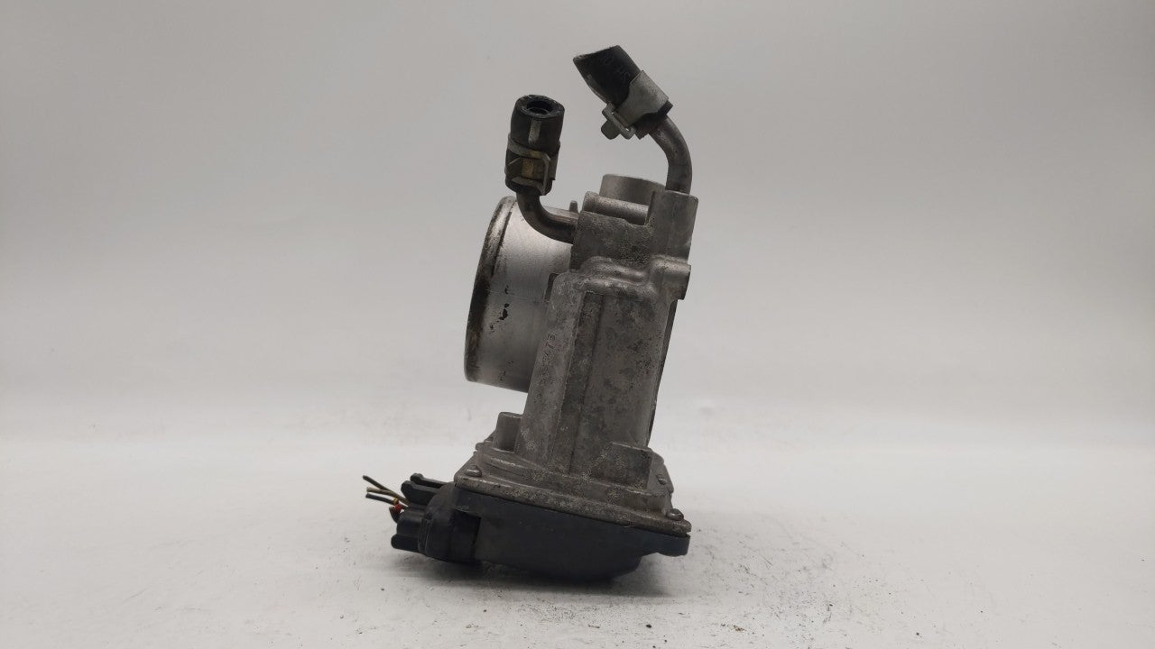 2011-2018 Hyundai Elantra Throttle Body P/N:35100-2E000 Fits Fits 2011 2012 2013 2014 2015 2016 2017 2018 2019 OEM Used Auto