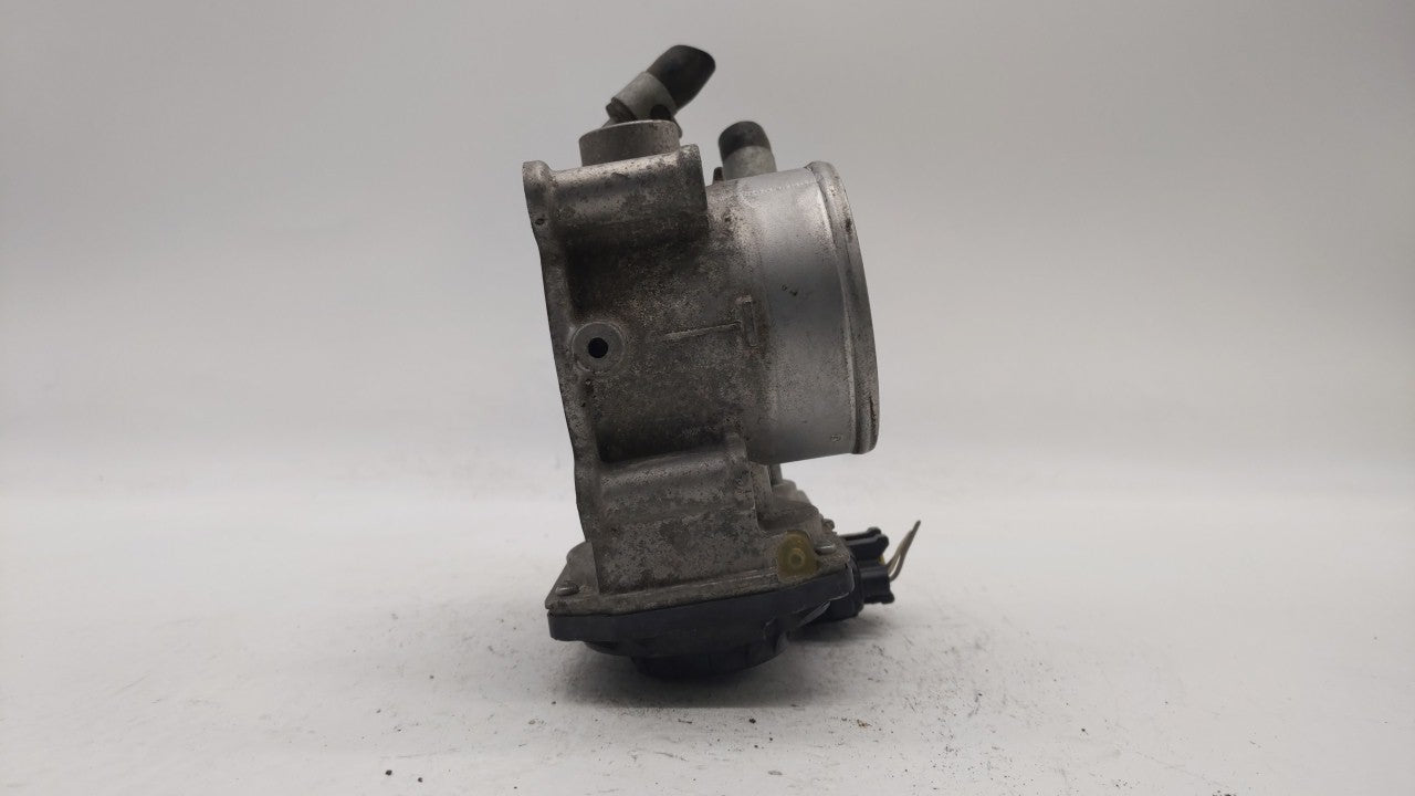 2011-2018 Hyundai Elantra Throttle Body P/N:35100-2E000 Fits Fits 2011 2012 2013 2014 2015 2016 2017 2018 2019 OEM Used Auto