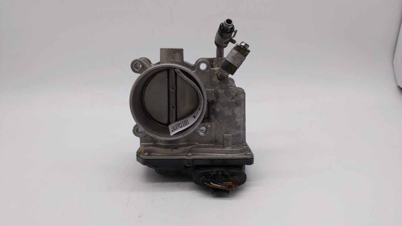 2011-2018 Hyundai Elantra Throttle Body P/N:35100-2E000 Fits Fits 2011 2012 2013 2014 2015 2016 2017 2018 2019 OEM Used Auto