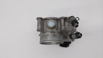 2011-2018 Hyundai Elantra Throttle Body P/N:35100-2E000 Fits Fits 2011 2012 2013 2014 2015 2016 2017 2018 2019 OEM Used Auto Parts