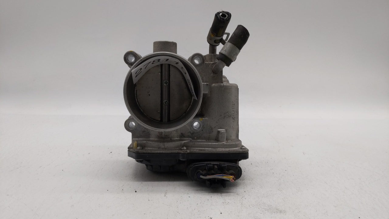 2011-2018 Hyundai Elantra Throttle Body P/N:35100-2E000 Fits Fits 2011 2012 2013 2014 2015 2016 2017 2018 2019 OEM Used Auto