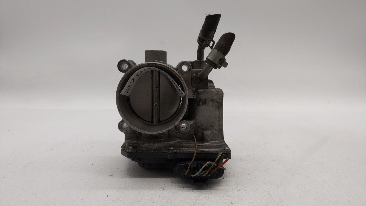 2011-2018 Hyundai Elantra Throttle Body P/N:35100-2E000 Fits Fits 2011 2012 2013 2014 2015 2016 2017 2018 2019 OEM Used Auto