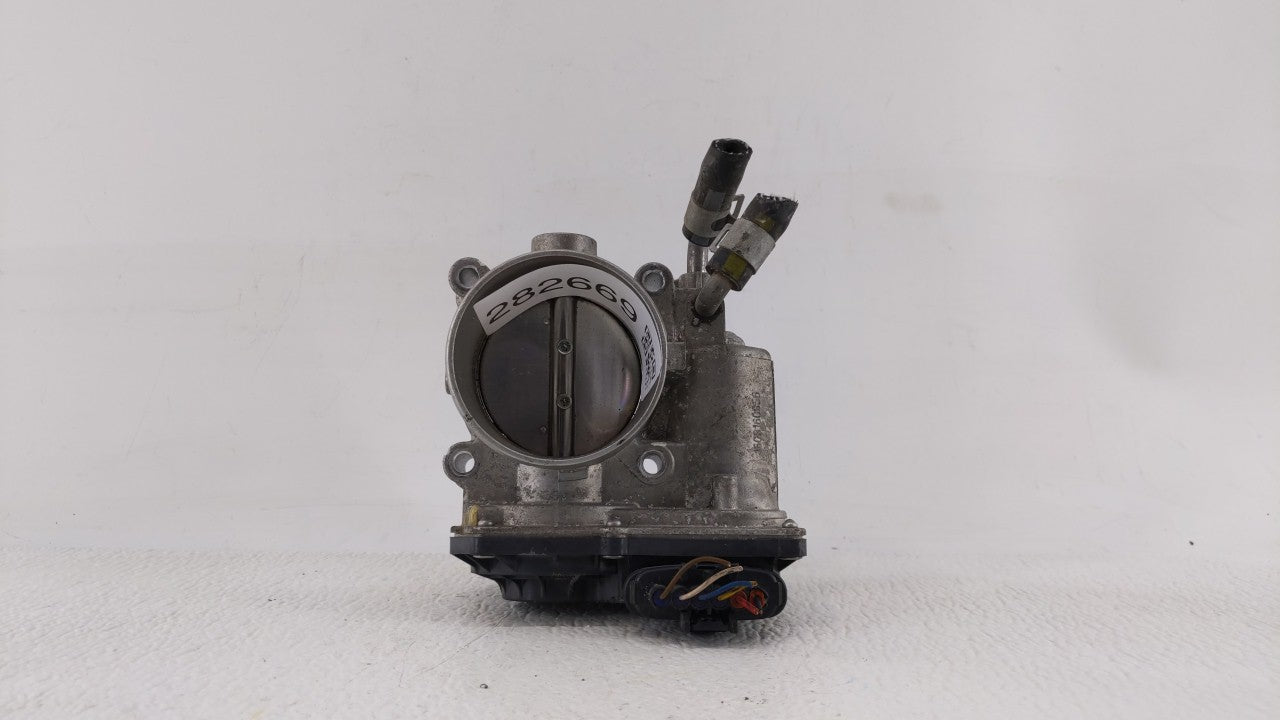 2011-2018 Hyundai Elantra Throttle Body P/N:35100-2E000 Fits Fits 2011 2012 2013 2014 2015 2016 2017 2018 2019 OEM Used Auto