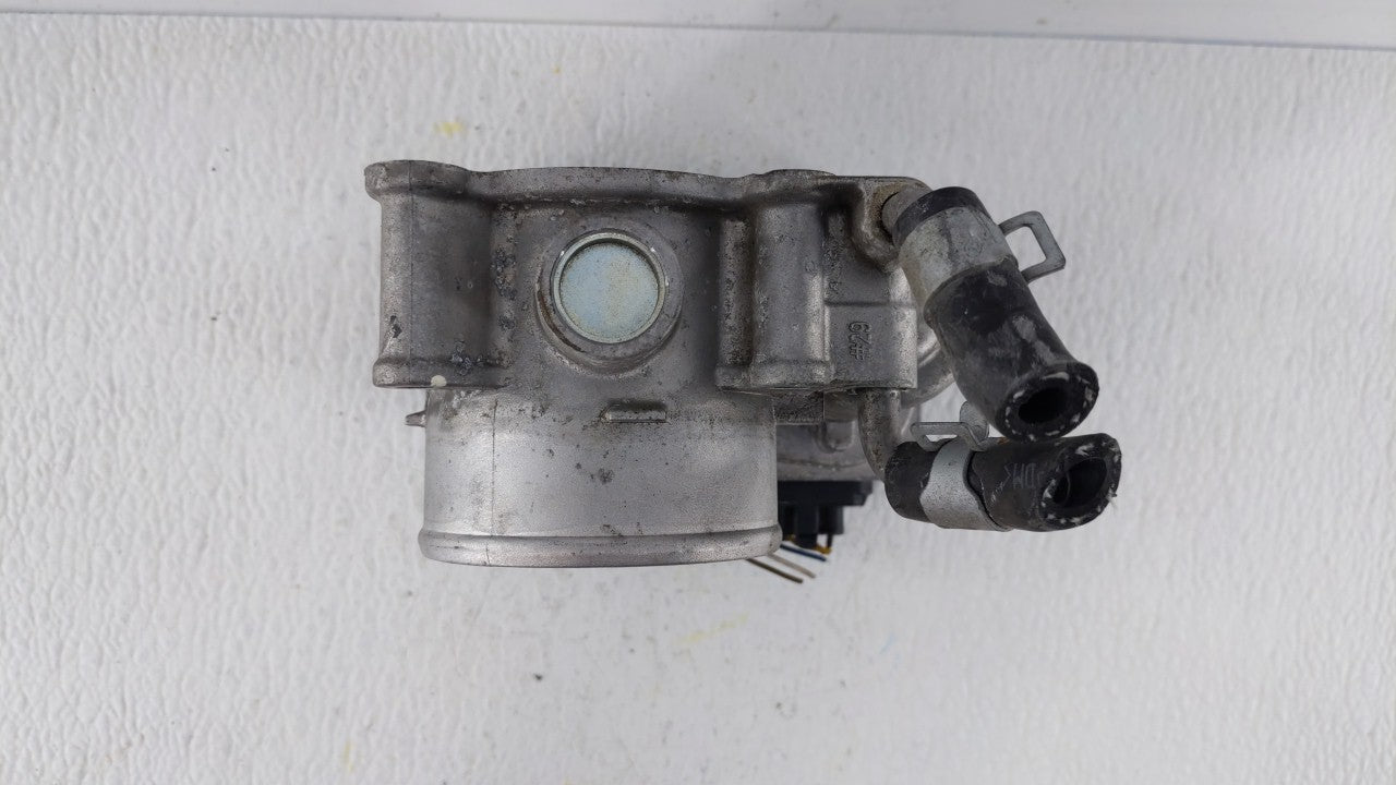 2011-2018 Hyundai Elantra Throttle Body P/N:35100-2E000 Fits Fits 2011 2012 2013 2014 2015 2016 2017 2018 2019 OEM Used Auto
