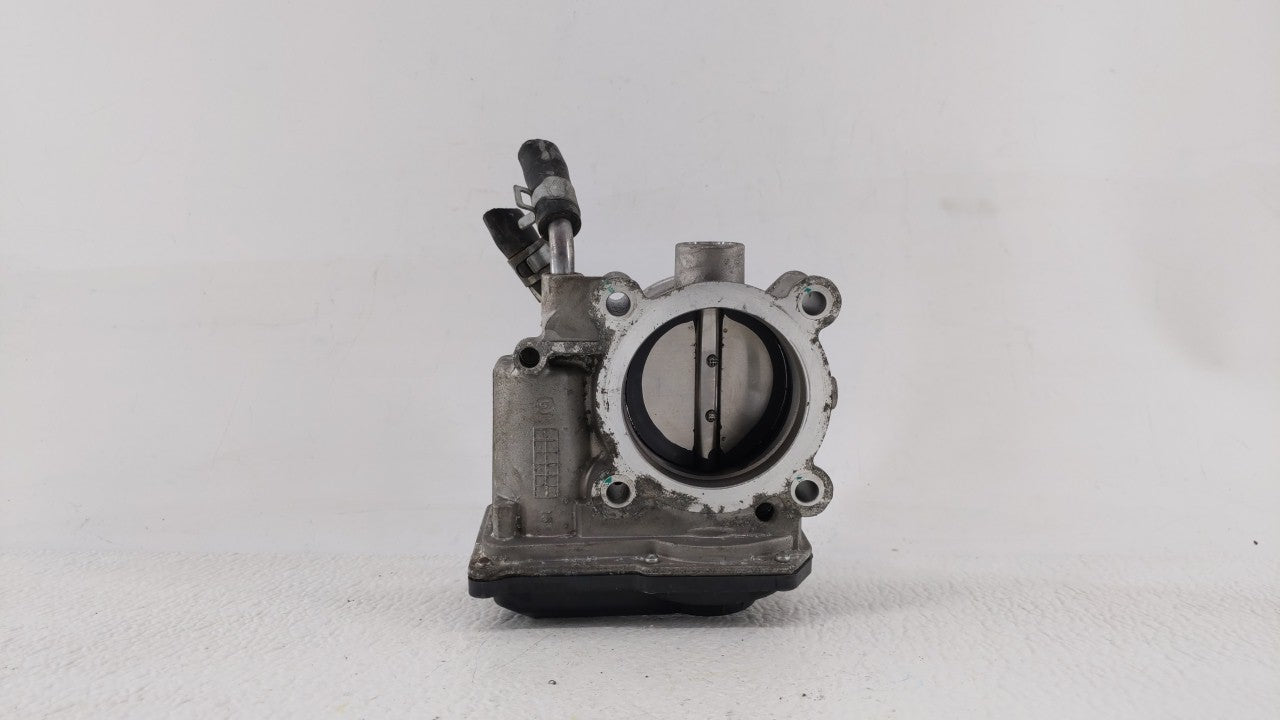 2011-2018 Hyundai Elantra Throttle Body P/N:35100-2E000 Fits Fits 2011 2012 2013 2014 2015 2016 2017 2018 2019 OEM Used Auto