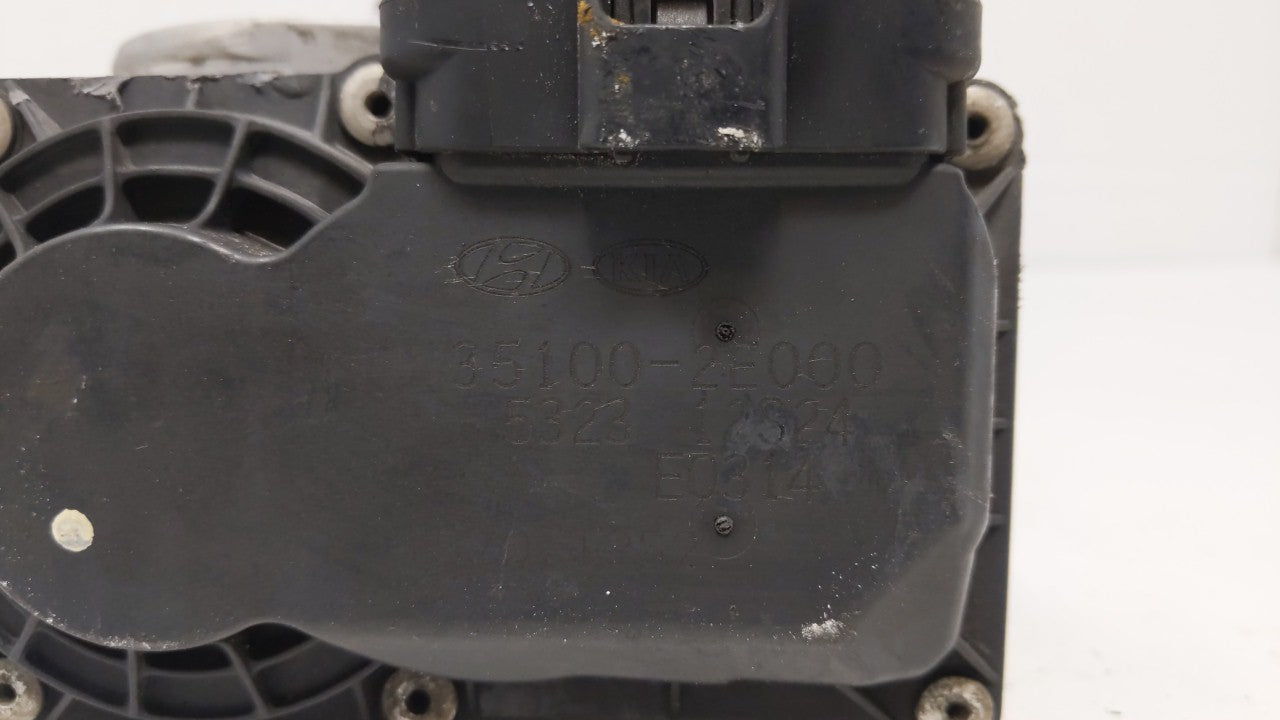 2011-2018 Hyundai Elantra Throttle Body P/N:35100-2E000 Fits Fits 2011 2012 2013 2014 2015 2016 2017 2018 2019 OEM Used Auto