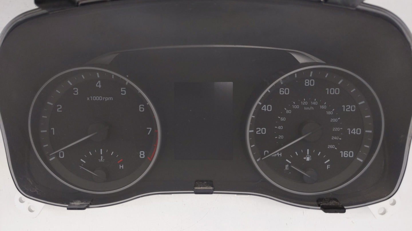 2017-2018 Hyundai Elantra Instrument Cluster Speedometer Gauges P/N:94001-F3011 94001-F3010 Fits Fits 2017 2018 OEM Used Aut