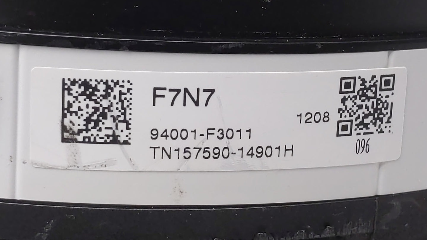 2017-2018 Hyundai Elantra Instrument Cluster Speedometer Gauges P/N:94001-F3011 94001-F3010 Fits Fits 2017 2018 OEM Used Aut
