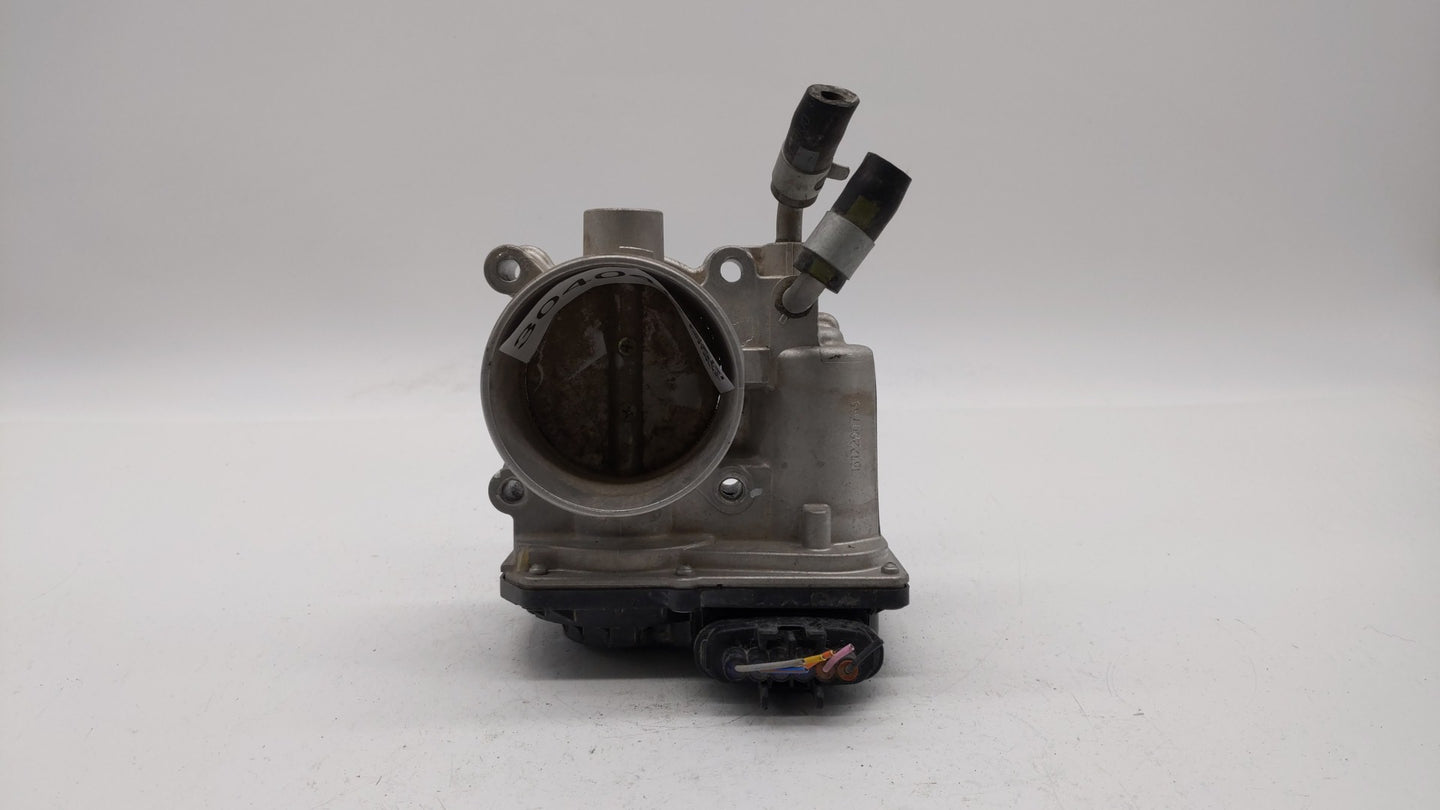 2011-2018 Hyundai Elantra Throttle Body P/N:35100-2E710 35100-2E000 Fits Fits 2011 2012 2013 2014 2015 2016 2017 2018 2019 O