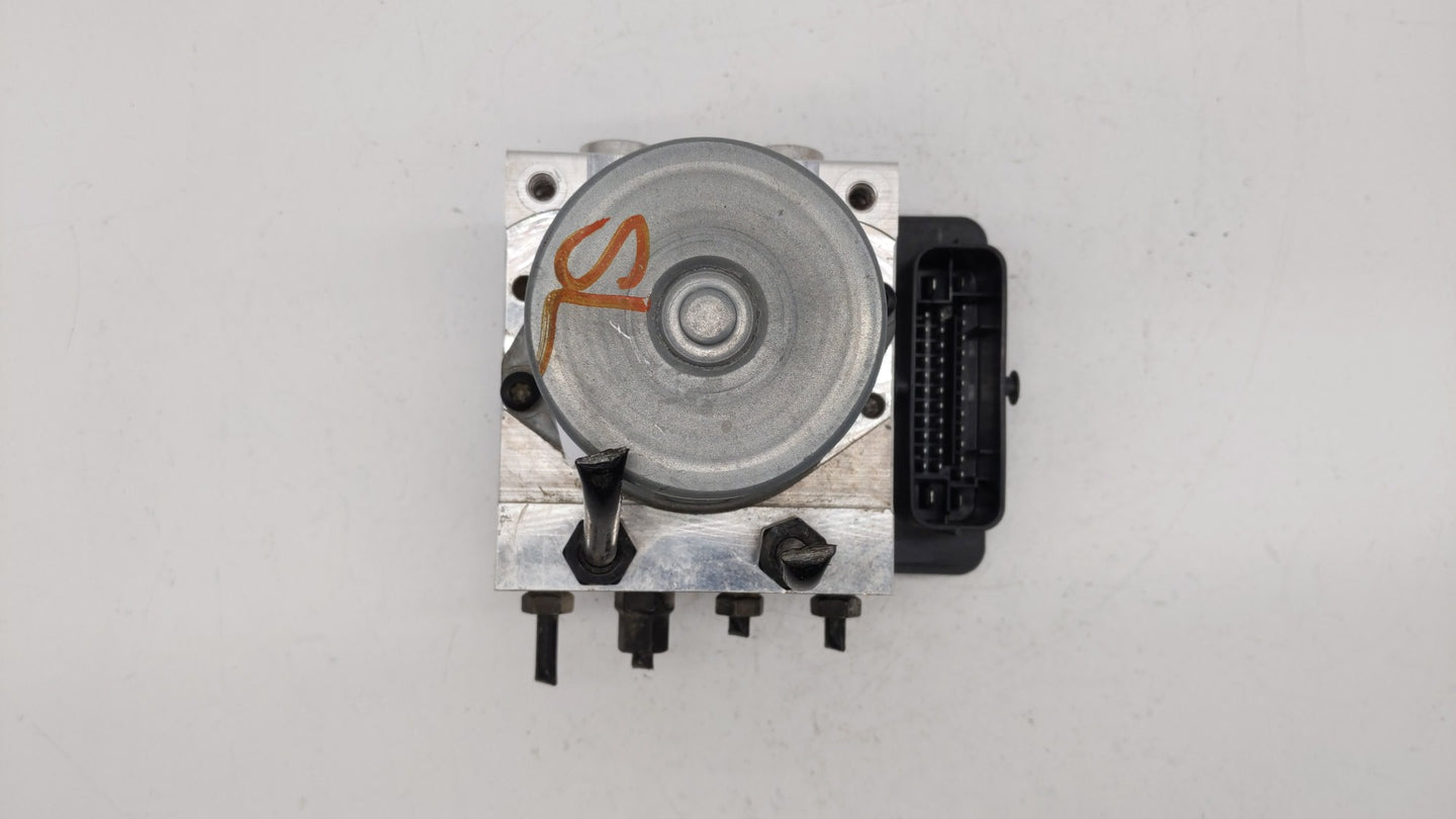 2017-2018 Hyundai Elantra ABS Pump Control Module Replacement P/N:58900-F2500 58920-F2500 Fits Fits 2017 2018 OEM Used Auto 