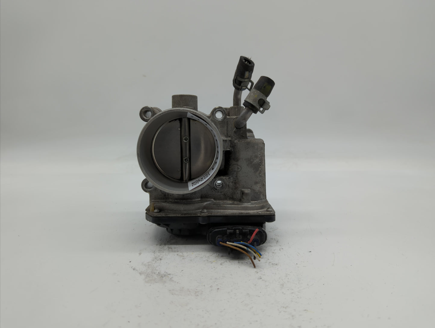 2011-2018 Hyundai Elantra Throttle Body P/N:35100-2E710 35100-2E000 Fits Fits 2011 2012 2013 2014 2015 2016 2017 2018 2019 O