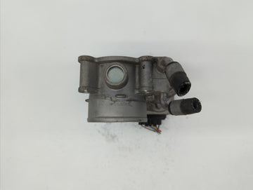 2011-2018 Hyundai Elantra Throttle Body P/N:35100-2E710 35100-2E000 Fits Fits 2011 2012 2013 2014 2015 2016 2017 2018 2019 OEM Used Auto Parts
