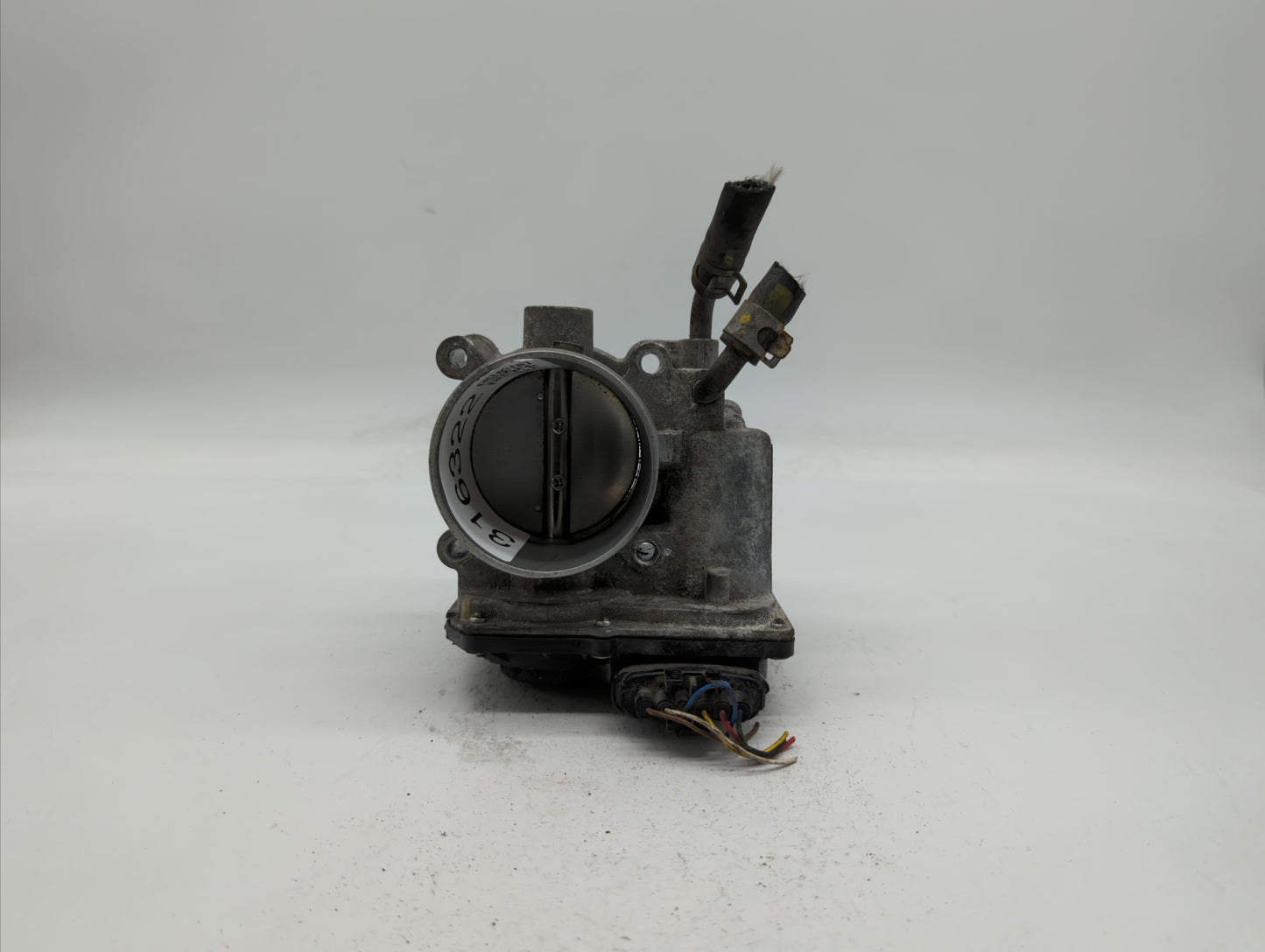 2011-2018 Hyundai Elantra Throttle Body P/N:35100-2E710 35100-2E000 Fits Fits 2011 2012 2013 2014 2015 2016 2017 2018 2019 O