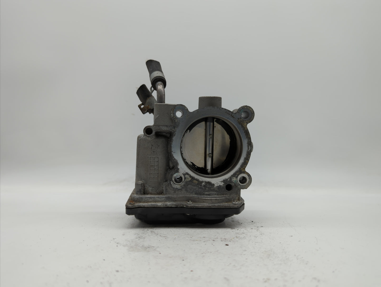 2011-2018 Hyundai Elantra Throttle Body P/N:35100-2E710 35100-2E000 Fits Fits 2011 2012 2013 2014 2015 2016 2017 2018 2019 O