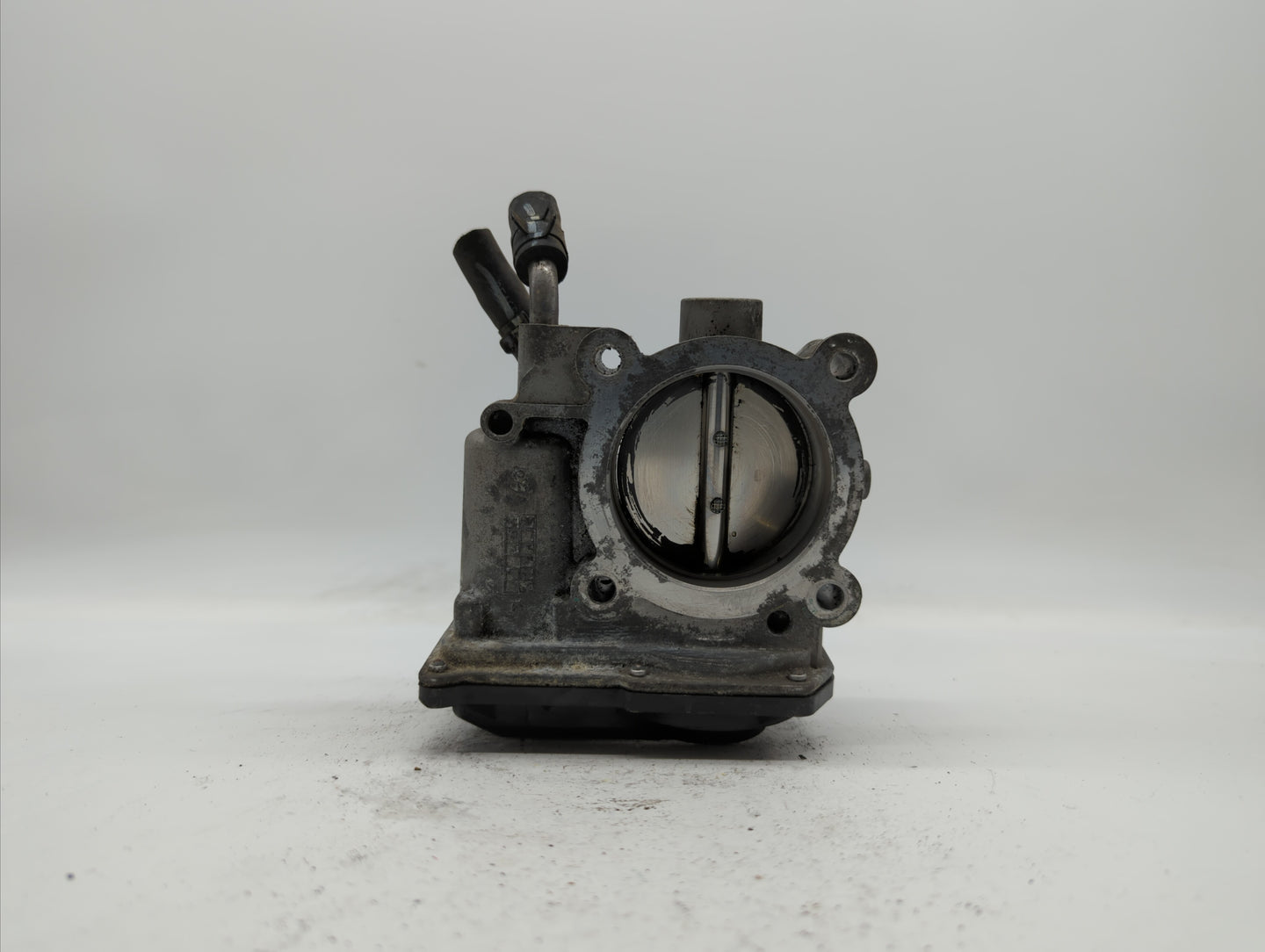 2011-2018 Hyundai Elantra Throttle Body P/N:35100-2E710 35100-2E000 Fits Fits 2011 2012 2013 2014 2015 2016 2017 2018 2019 O