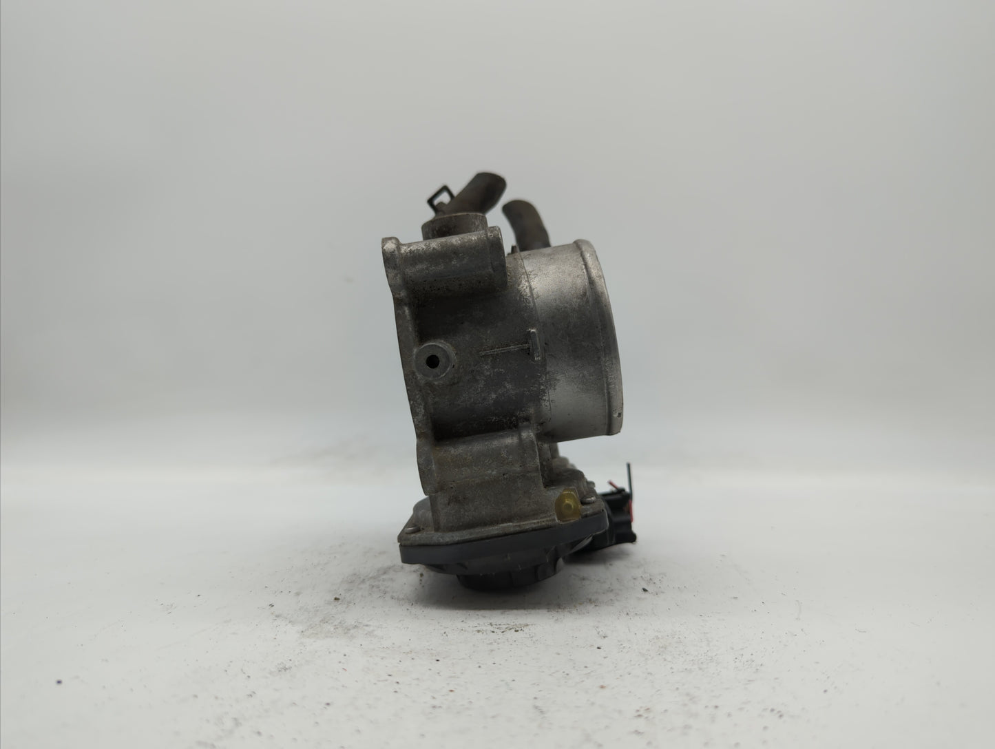 2011-2018 Hyundai Elantra Throttle Body P/N:35100-2E710 35100-2E000 Fits Fits 2011 2012 2013 2014 2015 2016 2017 2018 2019 O