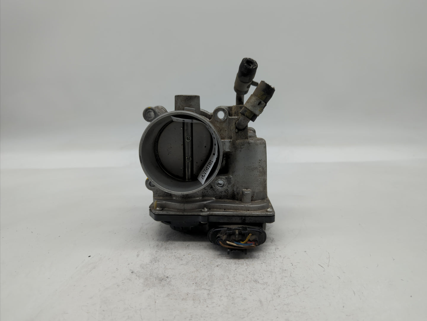 2011-2018 Hyundai Elantra Throttle Body P/N:35100-2E710 35100-2E000 Fits Fits 2011 2012 2013 2014 2015 2016 2017 2018 2019 O