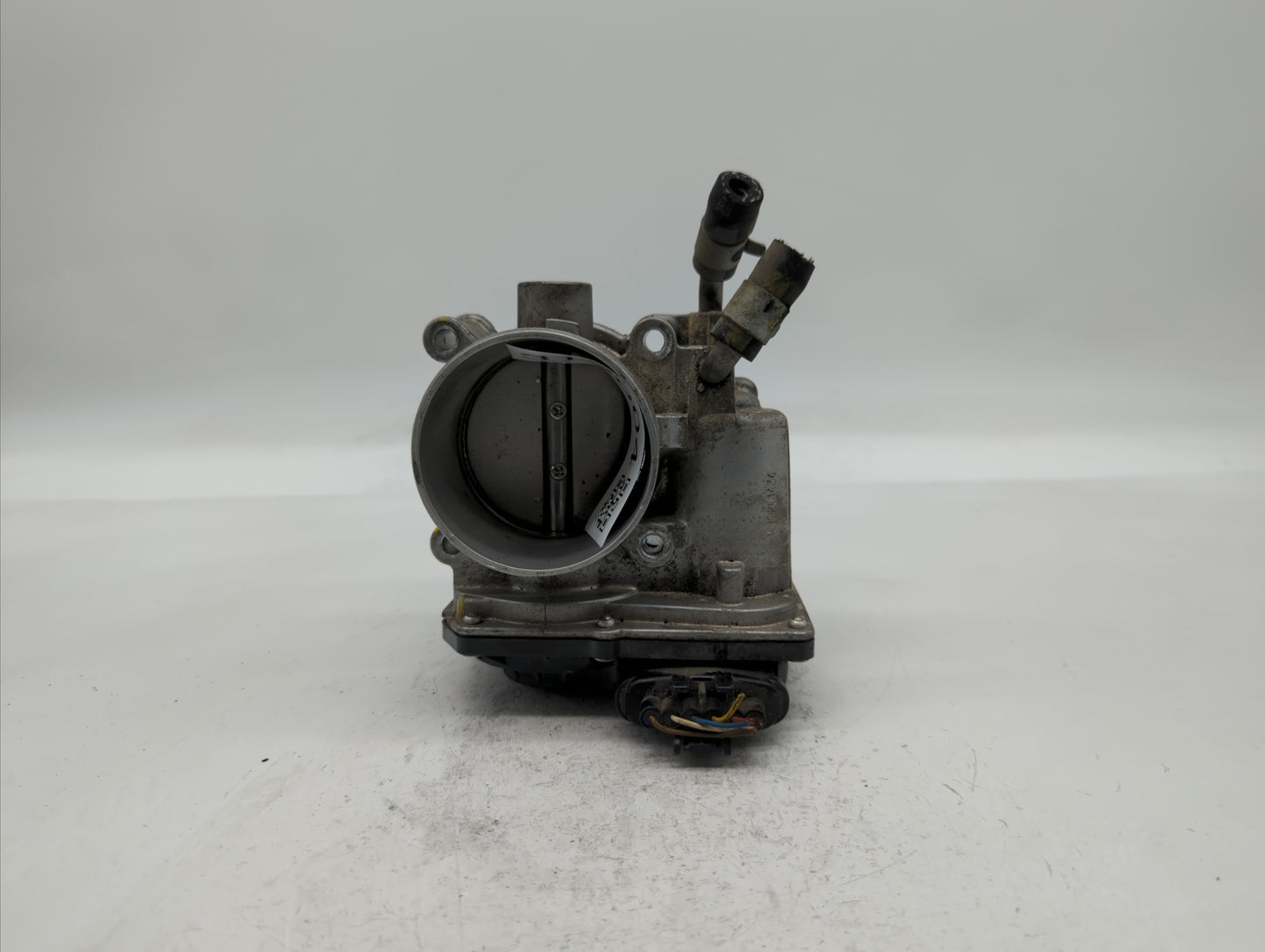 2011-2018 Hyundai Elantra Throttle Body P/N:35100-2E710 35100-2E000 Fits Fits 2011 2012 2013 2014 2015 2016 2017 2018 2019 O