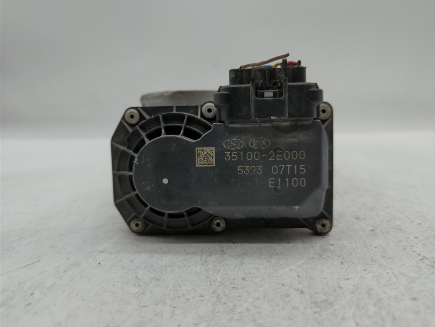 2011-2018 Hyundai Elantra Throttle Body P/N:35100-2E710 35100-2E000 Fits Fits 2011 2012 2013 2014 2015 2016 2017 2018 2019 O