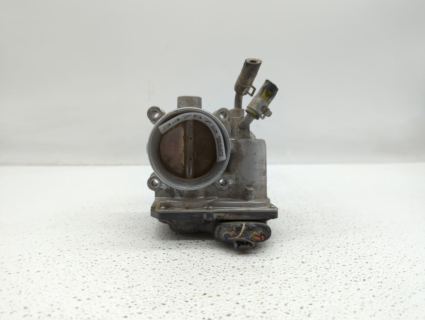 2011-2018 Hyundai Elantra Throttle Body P/N:35100-2E000 1302150124 Fits Fits 2011 2012 2013 2014 2015 2016 2017 2018 2019 OE