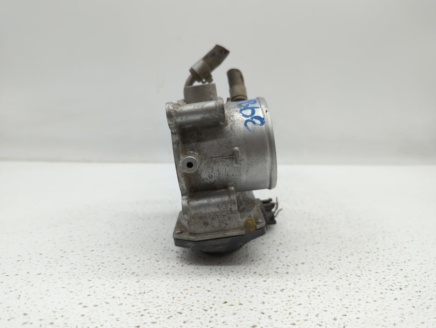 2011-2018 Hyundai Elantra Throttle Body P/N:35100-2E000 1302150124 Fits Fits 2011 2012 2013 2014 2015 2016 2017 2018 2019 OE
