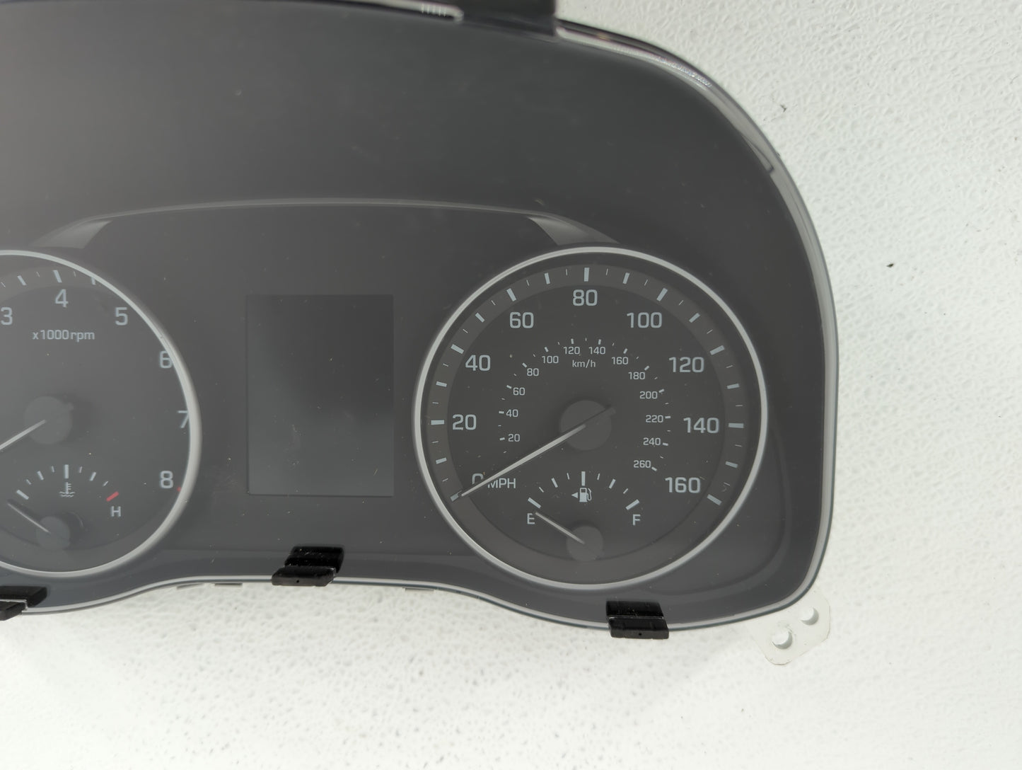 2017-2018 Hyundai Elantra Instrument Cluster Speedometer Gauges P/N:94001-F3011 94001-F3010 Fits Fits 2017 2018 OEM Used Aut