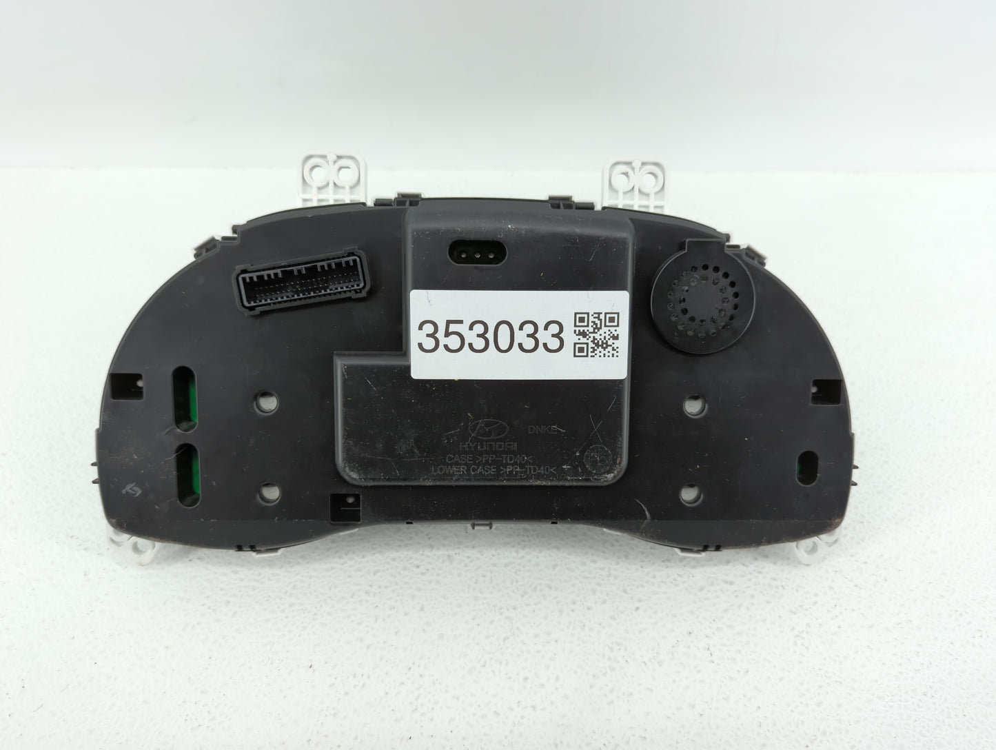 2017-2018 Hyundai Elantra Instrument Cluster Speedometer Gauges P/N:94001-F3011 94001-F3010 Fits Fits 2017 2018 OEM Used Aut
