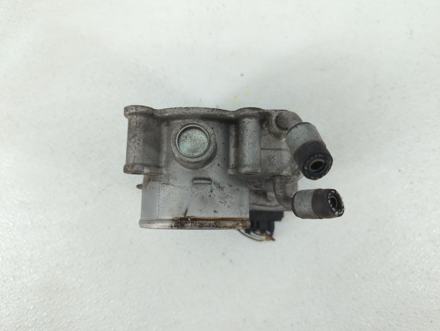 2011-2018 Hyundai Elantra Throttle Body P/N:35100-2E000 1302150124 Fits Fits 2011 2012 2013 2014 2015 2016 2017 2018 2019 OE