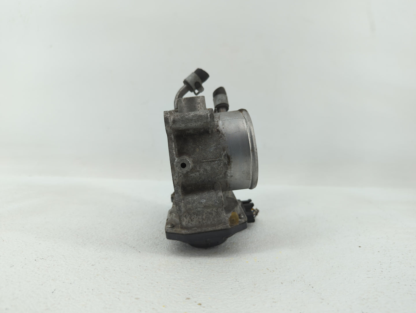 2011-2018 Hyundai Elantra Throttle Body P/N:35100-2E000 1302150124 Fits Fits 2011 2012 2013 2014 2015 2016 2017 2018 2019 OE