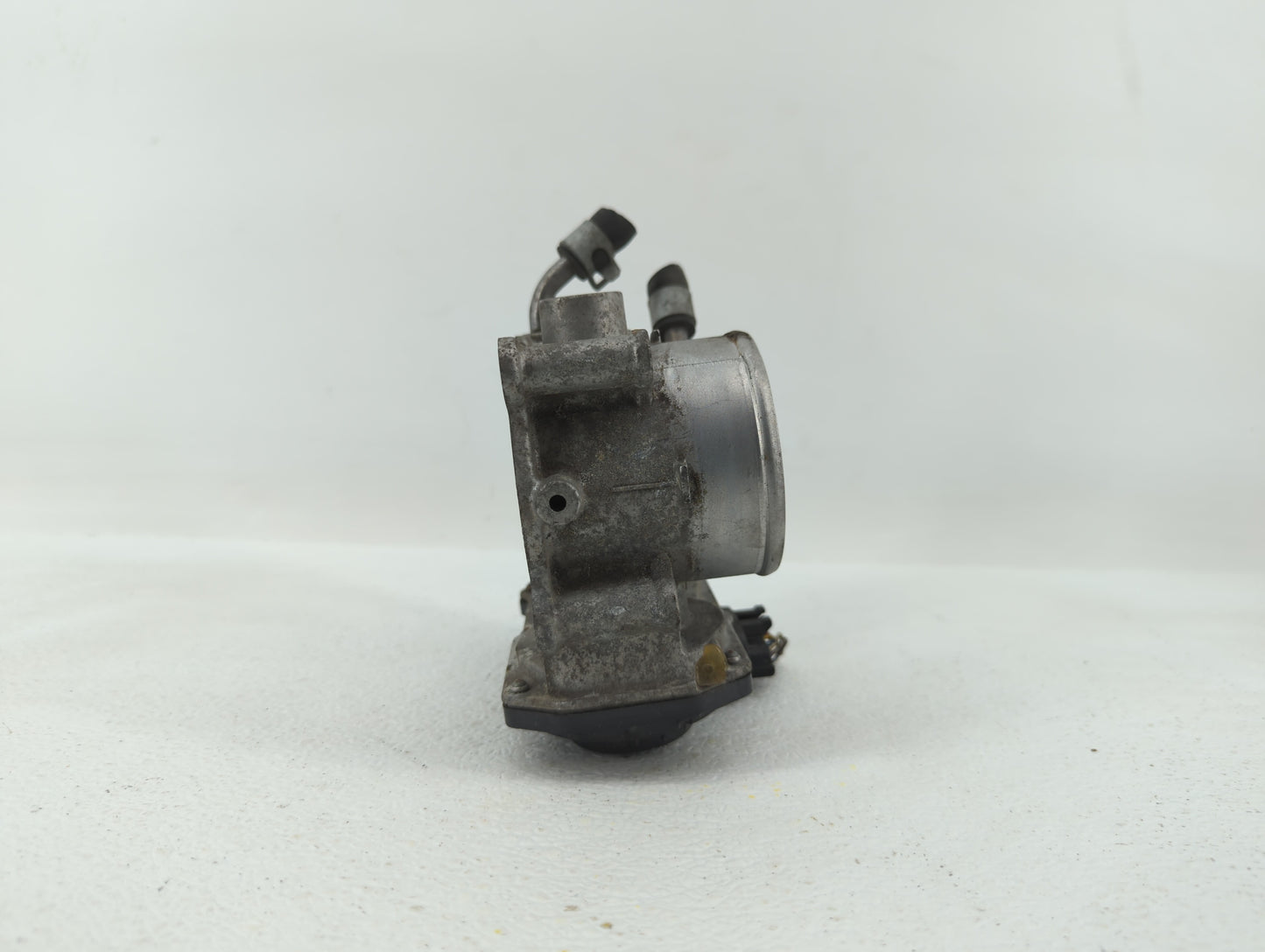 2011-2018 Hyundai Elantra Throttle Body P/N:35100-2E000 1302150124 Fits Fits 2011 2012 2013 2014 2015 2016 2017 2018 2019 OE
