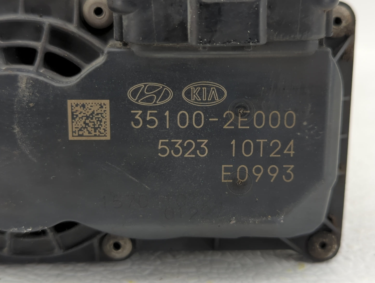 2011-2018 Hyundai Elantra Throttle Body P/N:35100-2E000 1302150124 Fits Fits 2011 2012 2013 2014 2015 2016 2017 2018 2019 OE