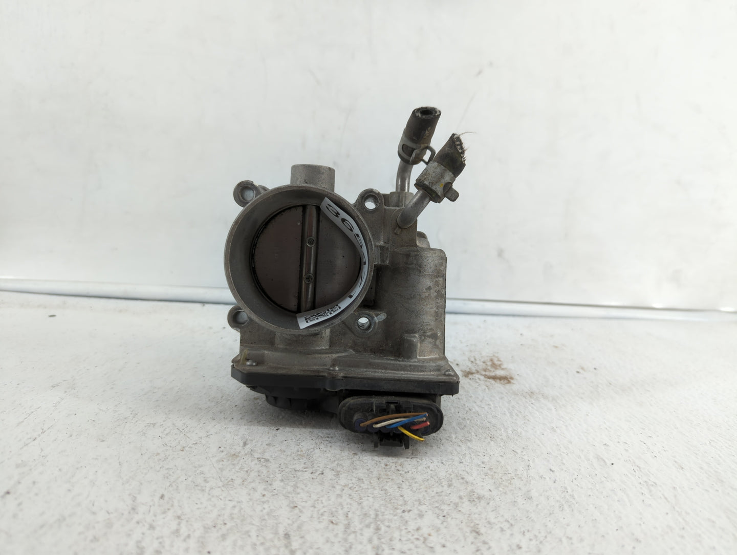 2011-2018 Hyundai Elantra Throttle Body P/N:35100-2E000 1302150124 Fits Fits 2011 2012 2013 2014 2015 2016 2017 2018 2019 OE