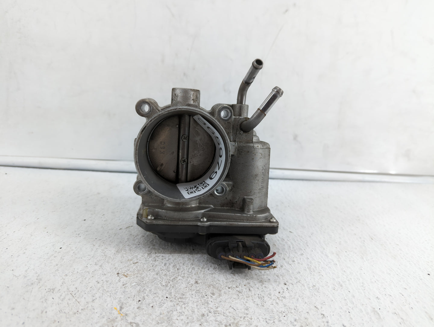 2011-2018 Hyundai Elantra Throttle Body P/N:35100-2E000 1302150124 Fits Fits 2011 2012 2013 2014 2015 2016 2017 2018 2019 OE