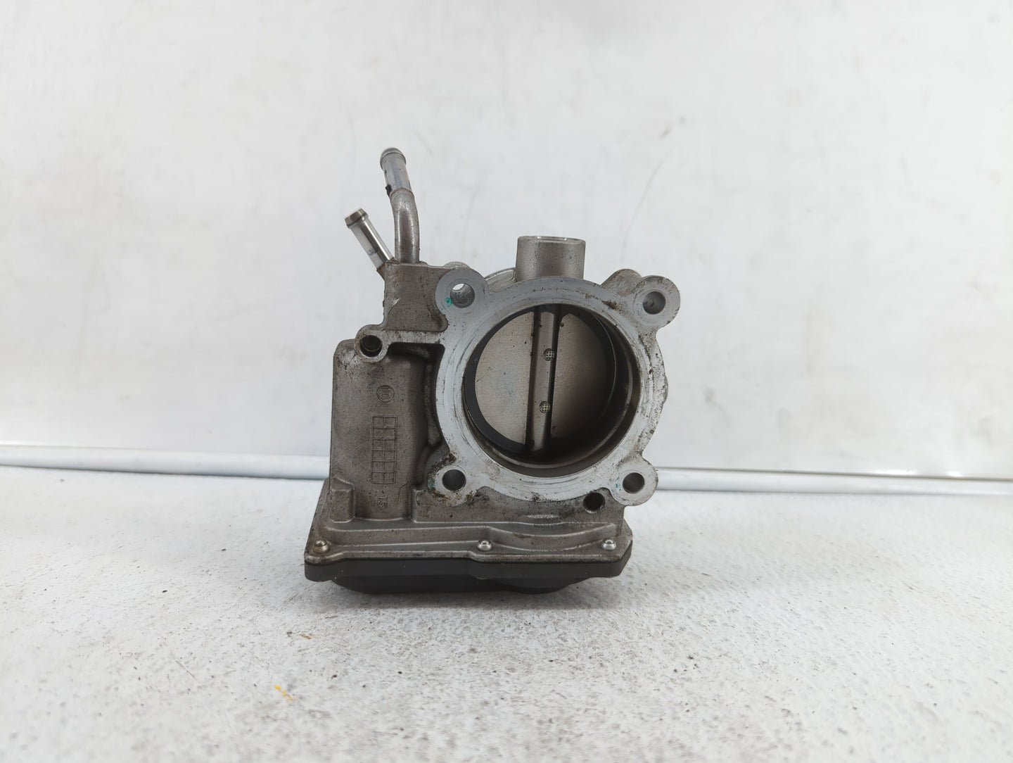 2011-2018 Hyundai Elantra Throttle Body P/N:35100-2E000 1302150124 Fits Fits 2011 2012 2013 2014 2015 2016 2017 2018 2019 OE