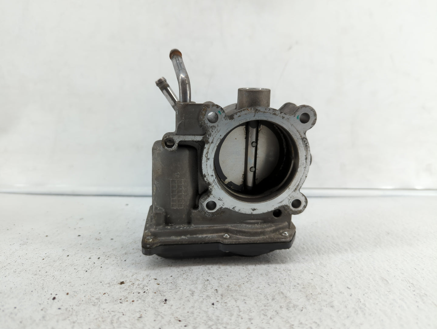 2011-2018 Hyundai Elantra Throttle Body P/N:35100-2E000 1302150124 Fits Fits 2011 2012 2013 2014 2015 2016 2017 2018 2019 OE