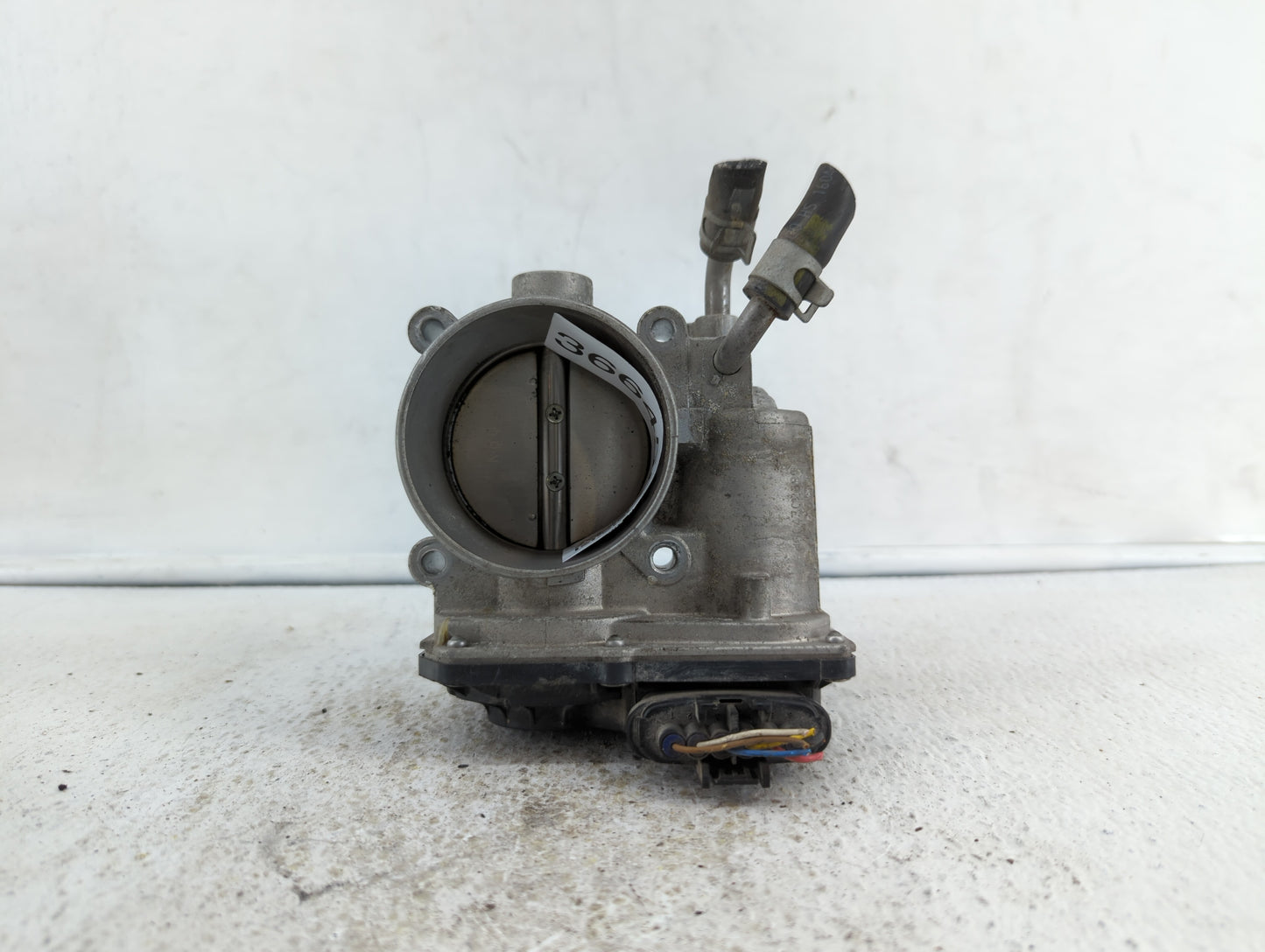 2011-2018 Hyundai Elantra Throttle Body P/N:35100-2E000 1302150124 Fits Fits 2011 2012 2013 2014 2015 2016 2017 2018 2019 OE