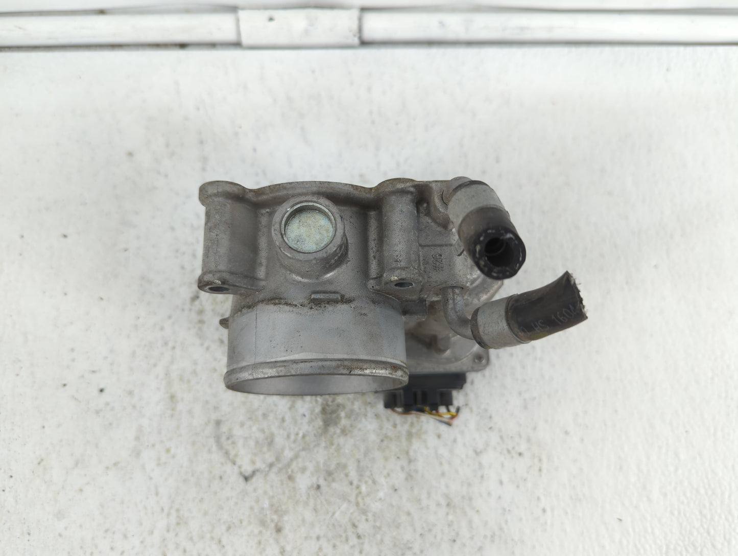 2011-2018 Hyundai Elantra Throttle Body P/N:35100-2E000 1302150124 Fits Fits 2011 2012 2013 2014 2015 2016 2017 2018 2019 OE