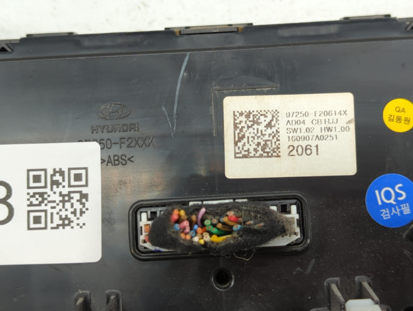 2017-2018 Hyundai Elantra Climate Control Module Temperature AC/Heater Replacement P/N:97250-F2XXX 97250-F20614X Fits OEM Us