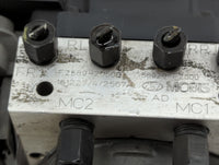 2017-2018 Hyundai Elantra ABS Pump Control Module Replacement P/N:58900-F2500 58920-F2500 Fits Fits 2017 2018 OEM Used Auto 