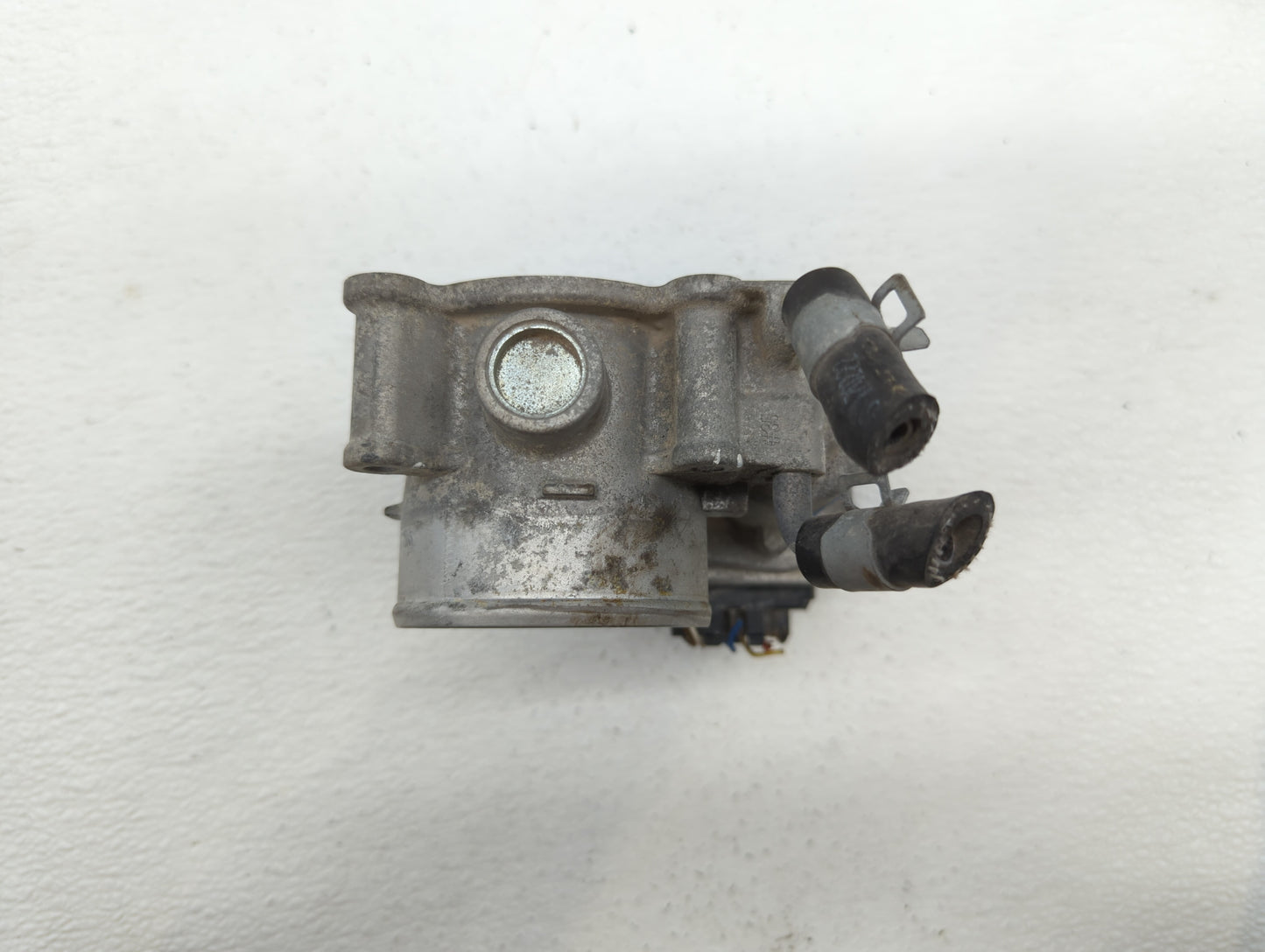 2011-2018 Hyundai Elantra Throttle Body P/N:35100-2E000 1302150124 Fits Fits 2011 2012 2013 2014 2015 2016 2017 2018 2019 OE