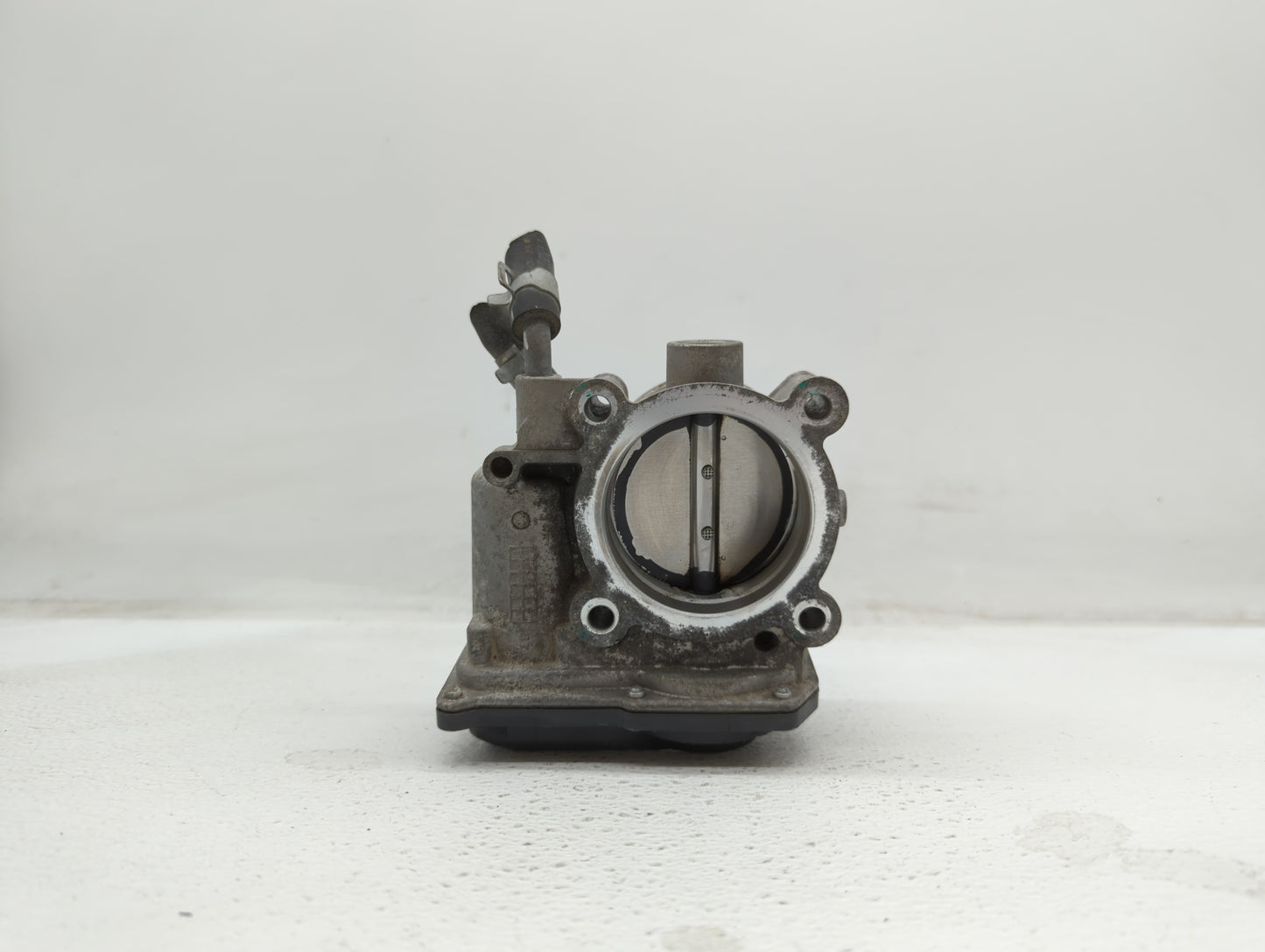 2011-2018 Hyundai Elantra Throttle Body P/N:35100-2E000 1302150124 Fits Fits 2011 2012 2013 2014 2015 2016 2017 2018 2019 OE