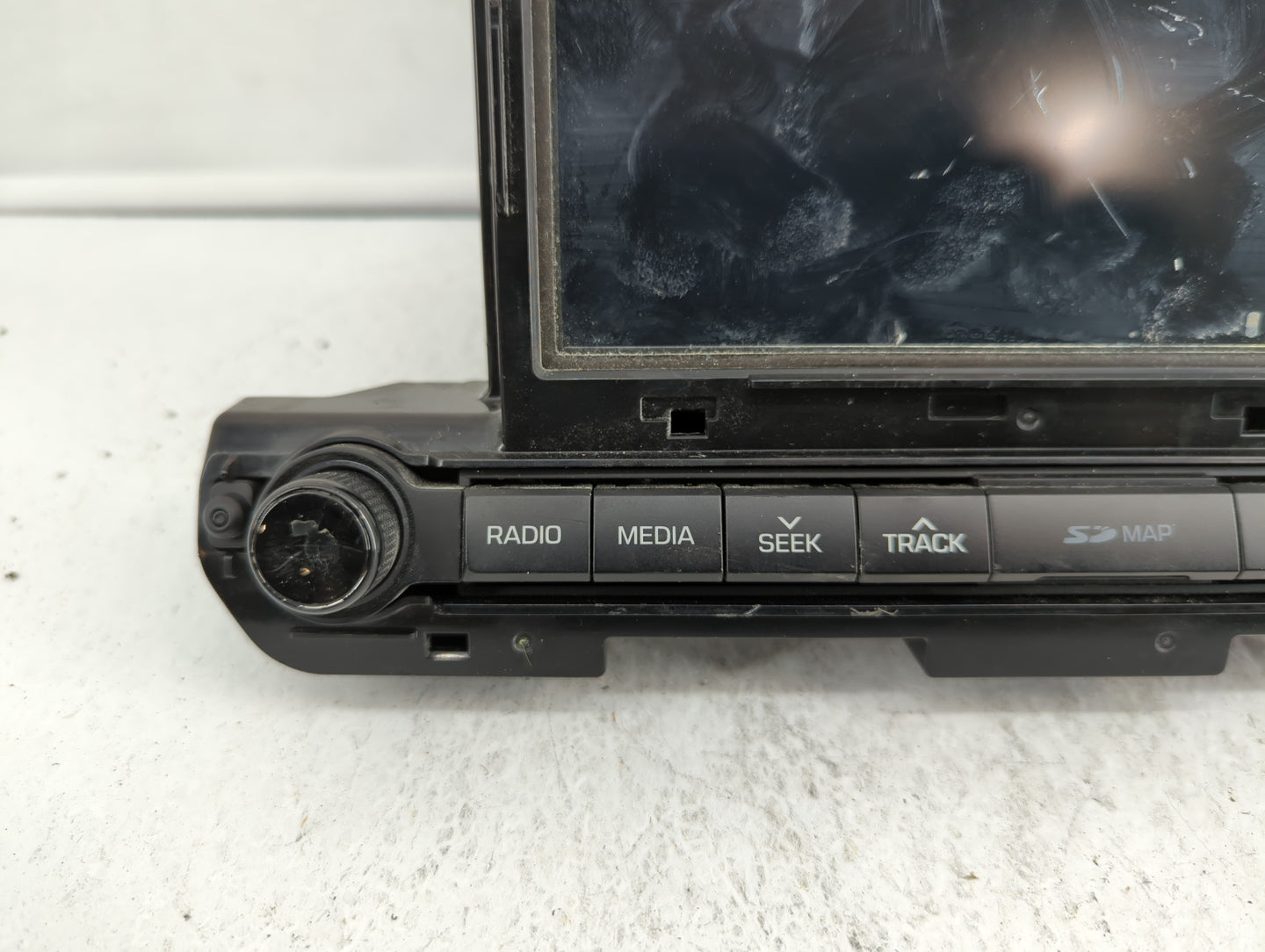 Hyundai Elantra Am Fm Cd Player Radio Receiver - Oemusedautoparts1.com