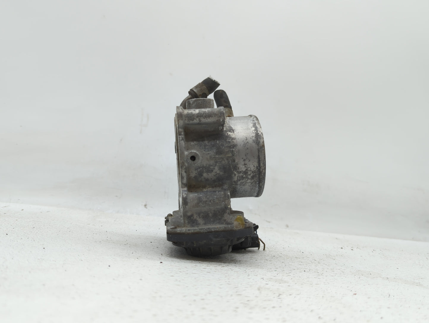 2011-2018 Hyundai Elantra Throttle Body P/N:35100-2E000 1302150124 Fits Fits 2011 2012 2013 2014 2015 2016 2017 2018 2019 OE