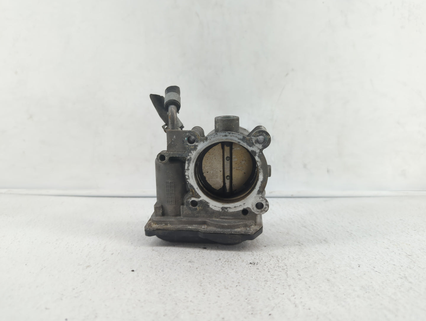 2011-2018 Hyundai Elantra Throttle Body P/N:35100-2E000 1302150124 Fits Fits 2011 2012 2013 2014 2015 2016 2017 2018 2019 OE
