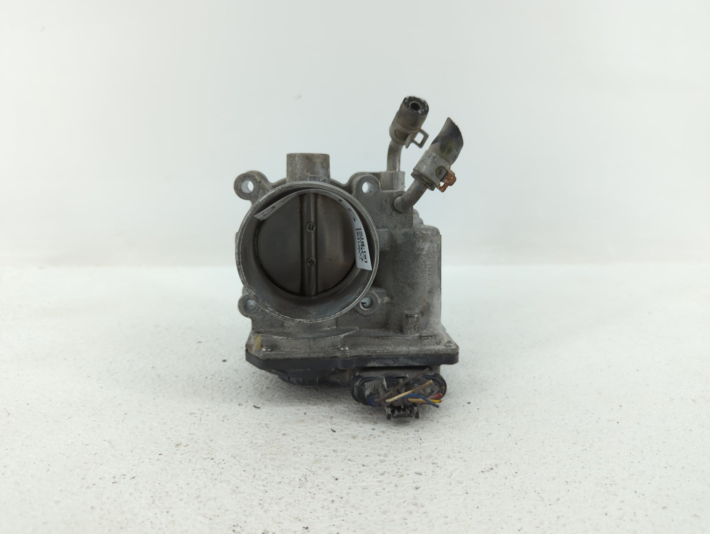 2011-2018 Hyundai Elantra Throttle Body P/N:35100-2E000 1302150124 Fits Fits 2011 2012 2013 2014 2015 2016 2017 2018 2019 OE