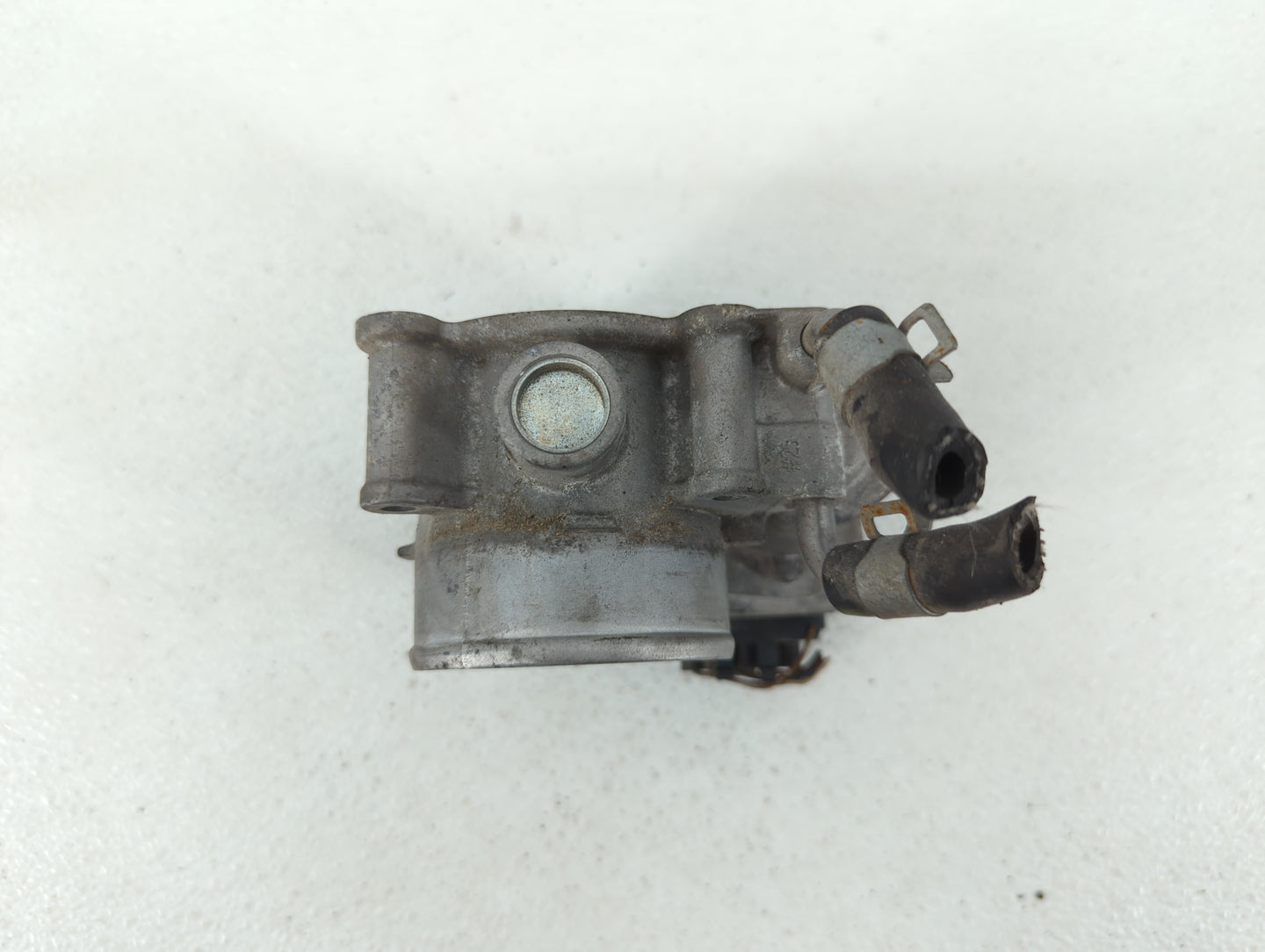 2011-2018 Hyundai Elantra Throttle Body P/N:1603240684 35100-2E000 Fits Fits 2011 2012 2013 2014 2015 2016 2017 2018 2019 OE