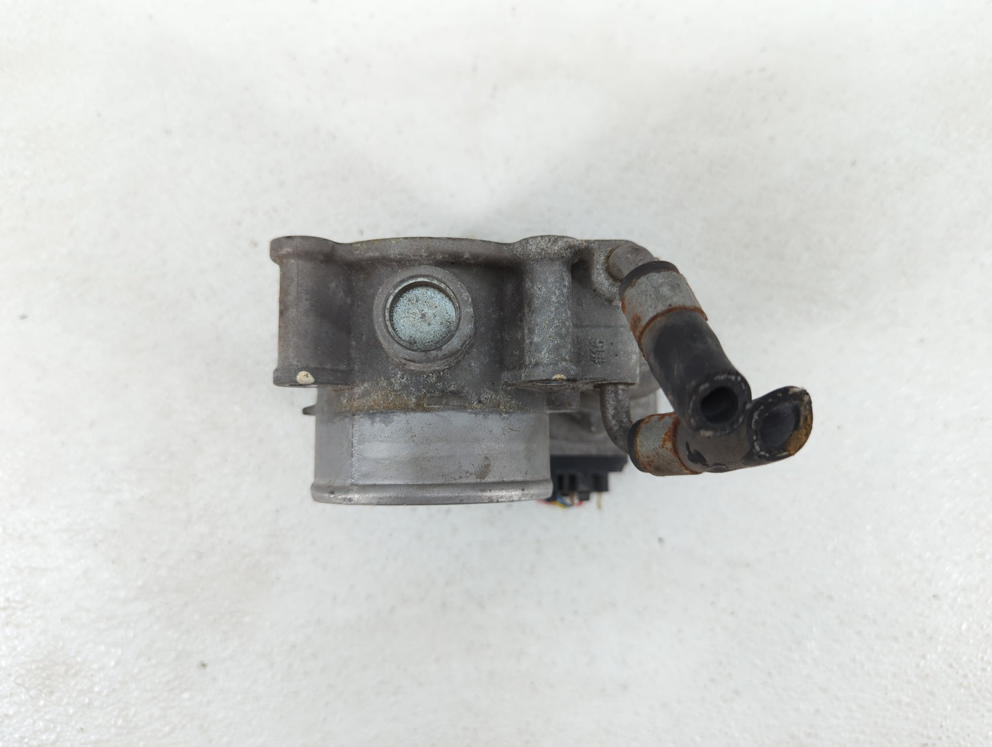 2011-2018 Hyundai Elantra Throttle Body P/N:35100-2E000 1302150124 Fits Fits 2011 2012 2013 2014 2015 2016 2017 2018 2019 OE