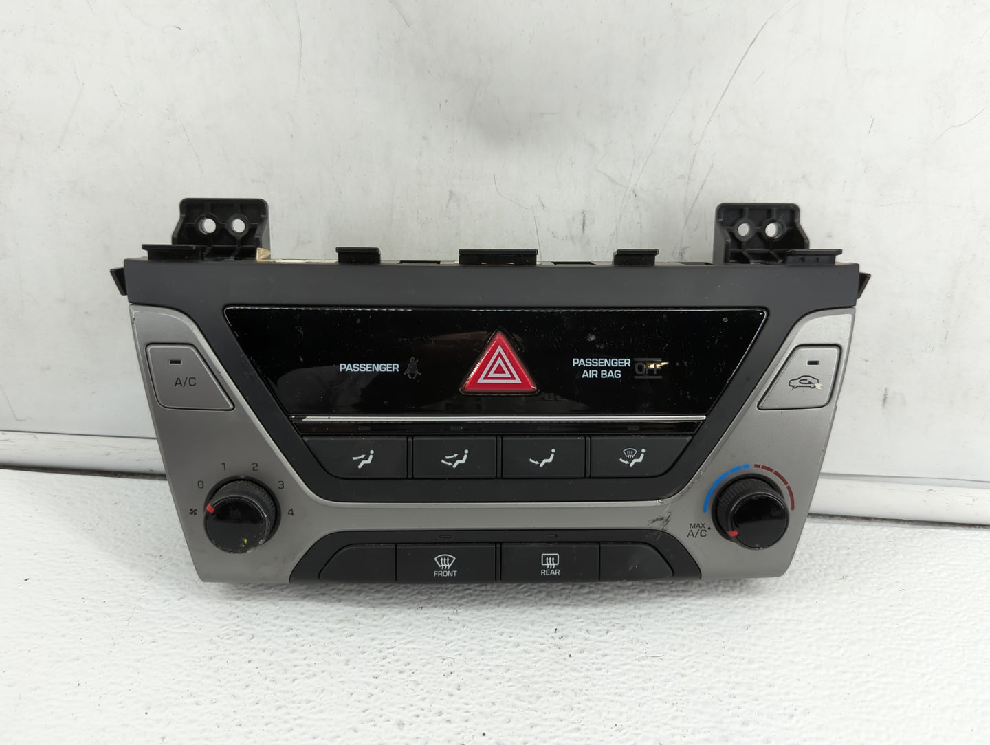 2017-2018 Hyundai Elantra Climate Control Module Temperature AC/Heater Replacement P/N:97250-F20604X 97250-F20514 Fits OEM U