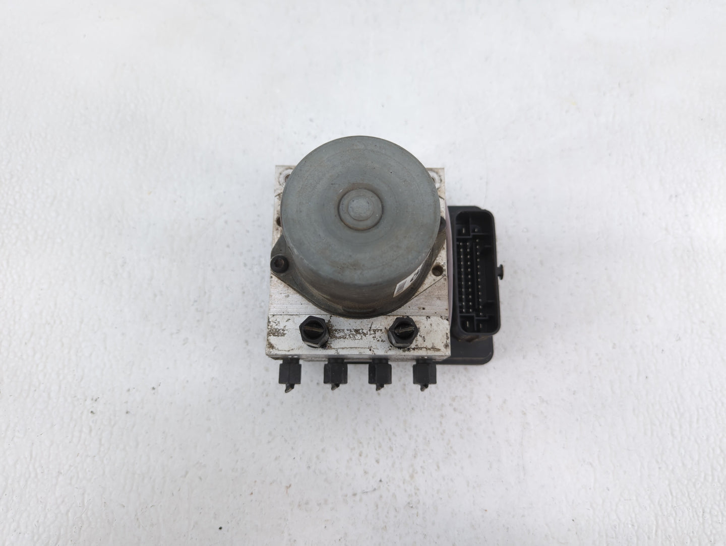 2017 Hyundai Elantra ABS Pump Control Module Replacement P/N:58920-F2500 Fits Fits 2016 OEM Used Auto Parts - Oemusedautopar